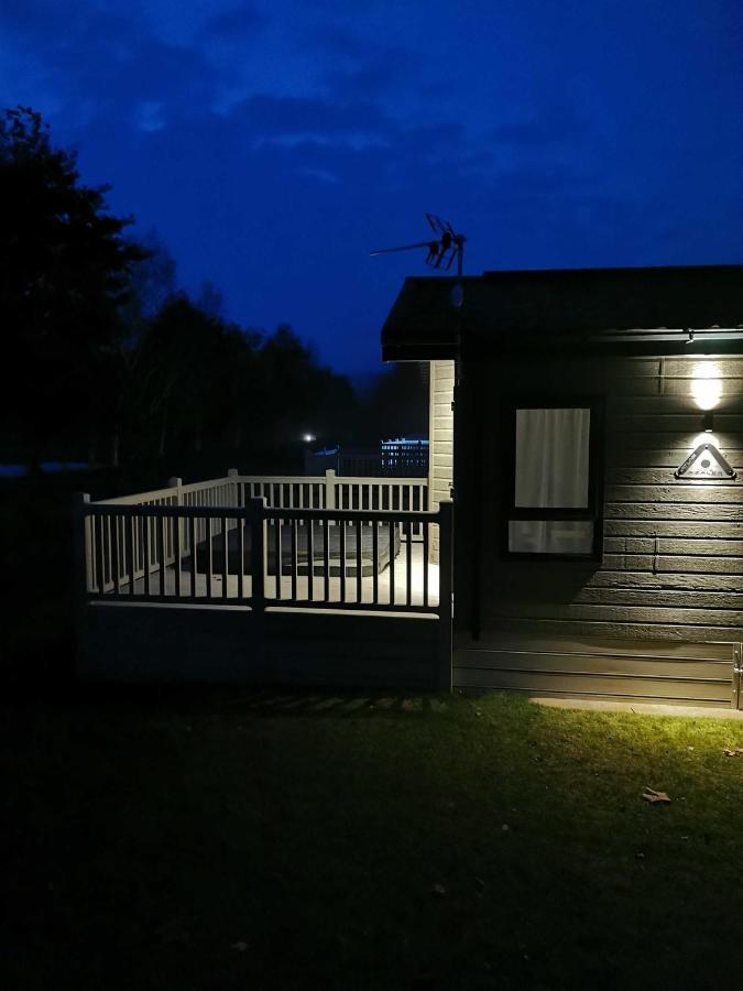 Jjs Lodge Lakewood Йорк Экстерьер фото