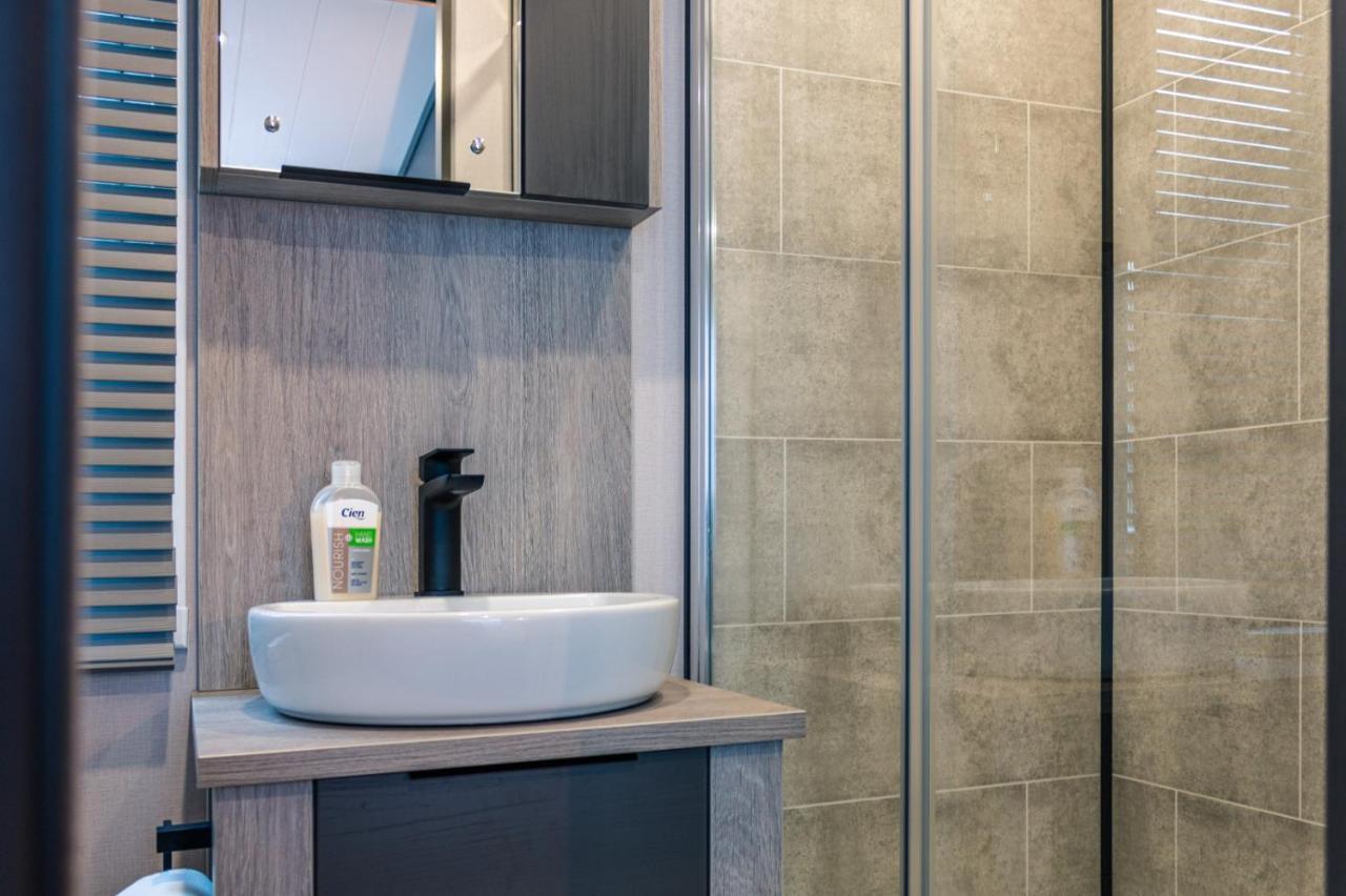 Jjs Lodge Lakewood Йорк Экстерьер фото